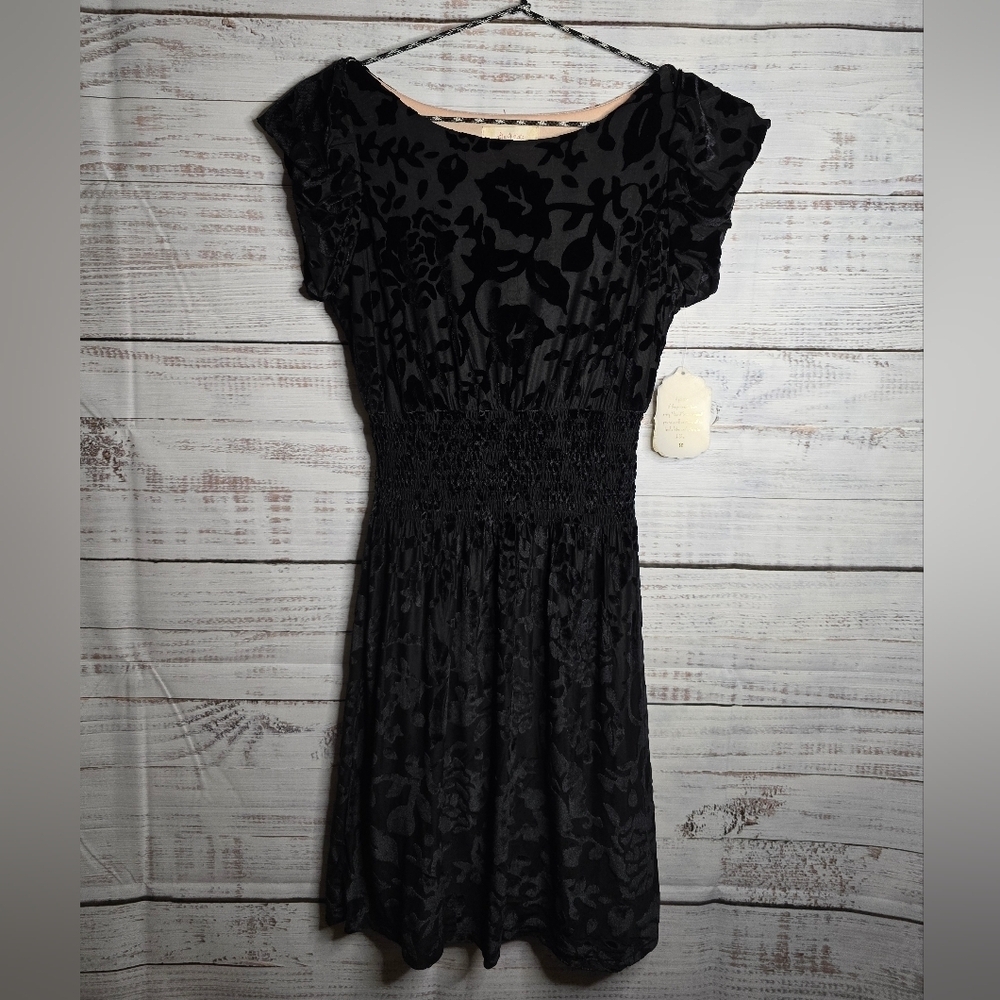 Altar'd State Black Floral Mini Dress Velvet Shortsleeve Women Size Xsmall NWT